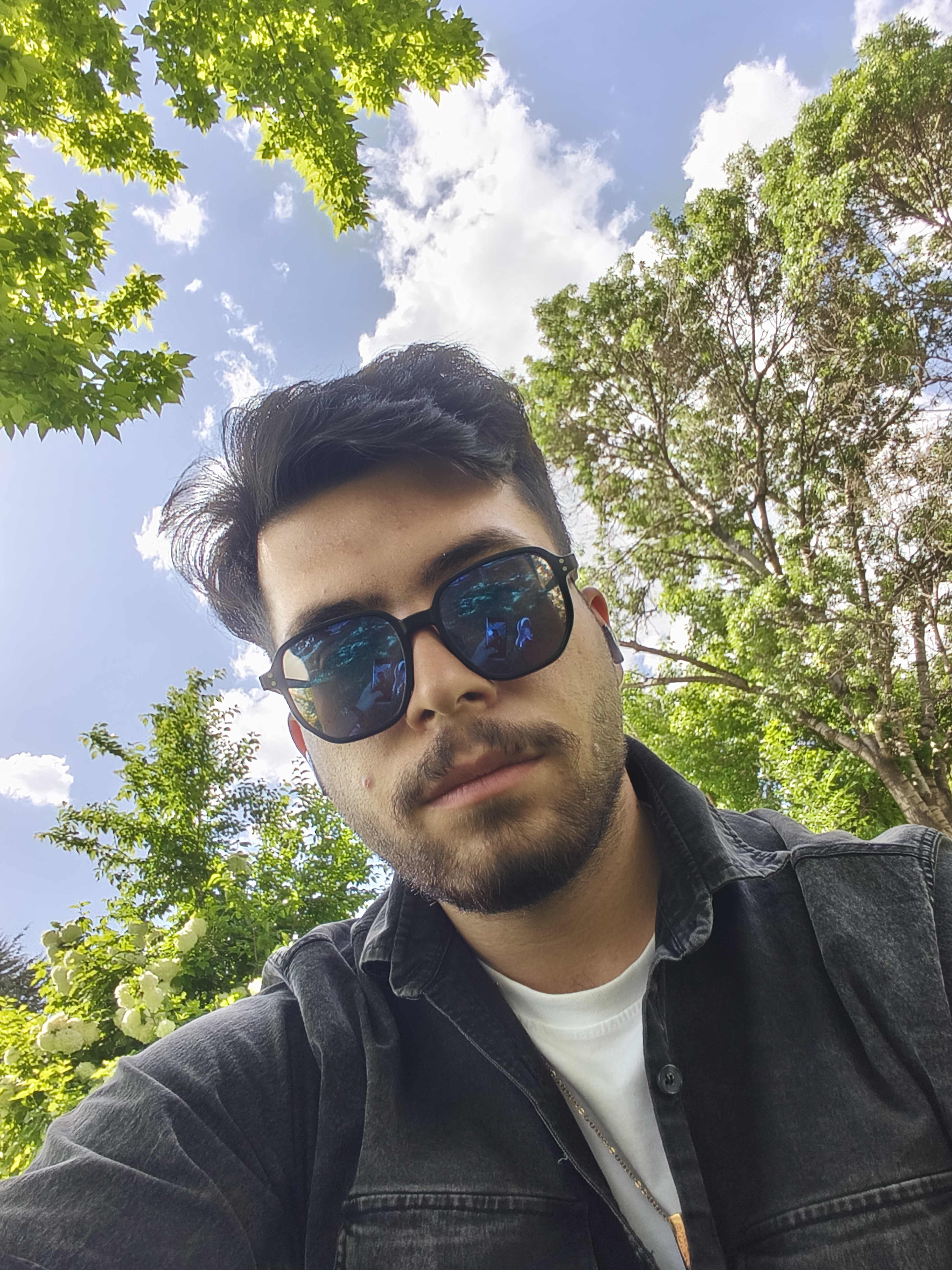 علی معاف وند