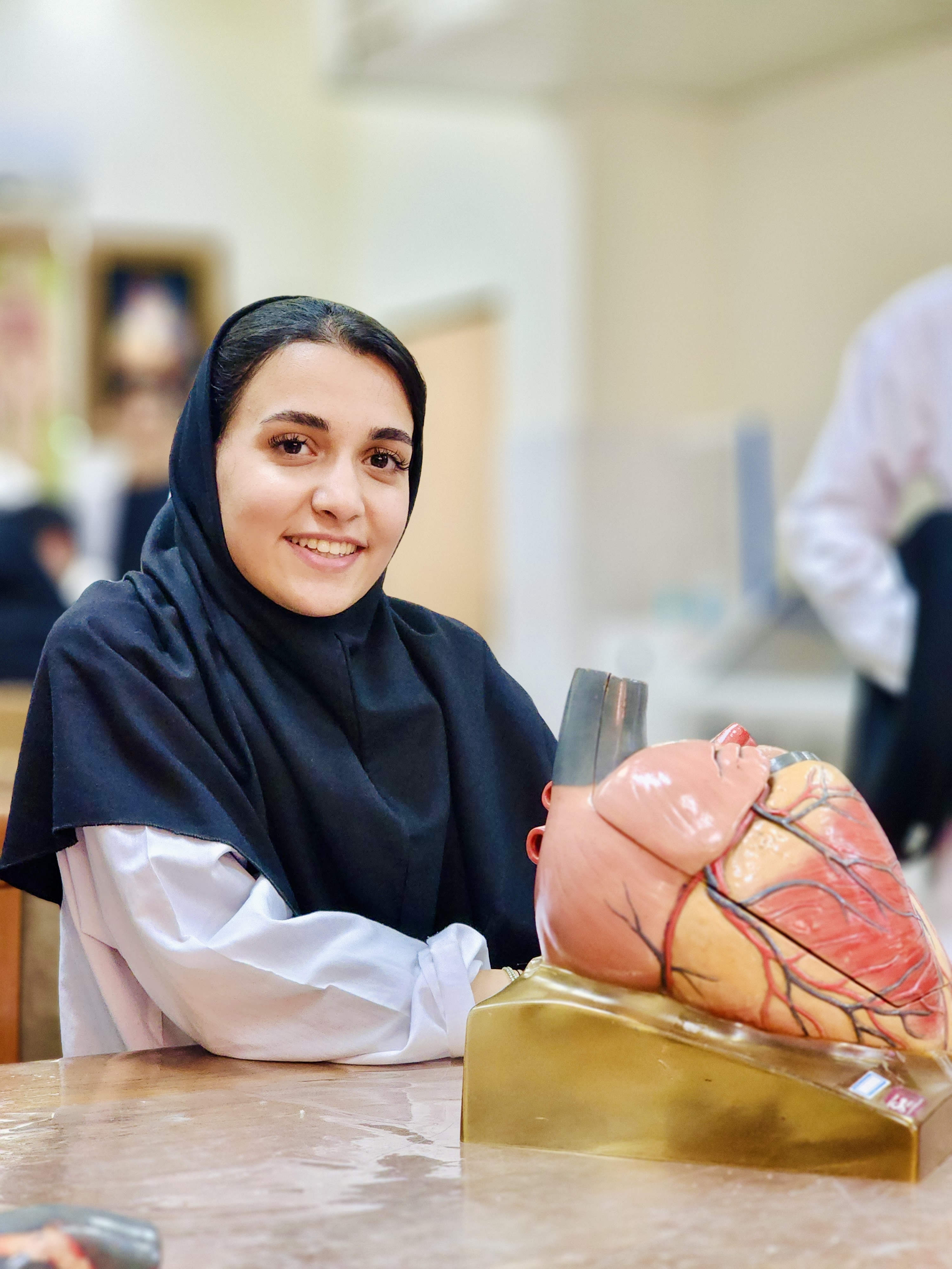 ملیکا احمدی نیا