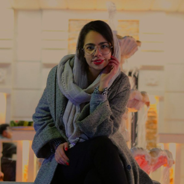 پگاه سادات فخرراد 