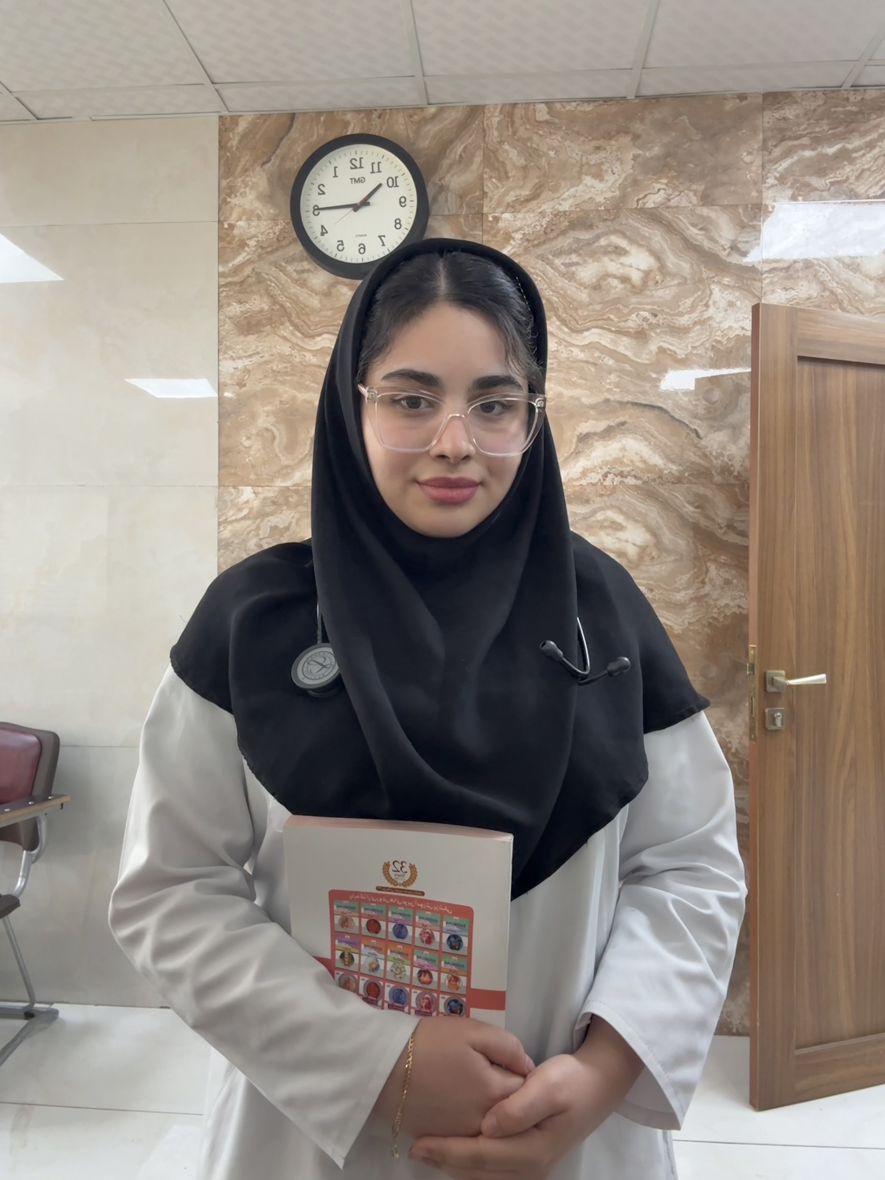 نرگس اصلان پور