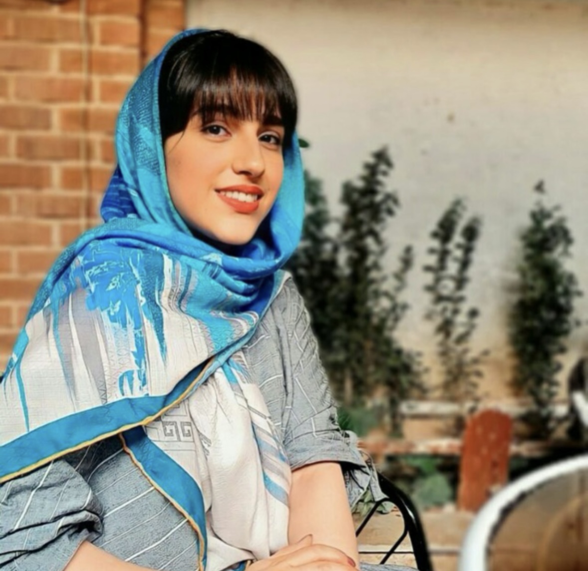 سرونازالسادات میرصادقی