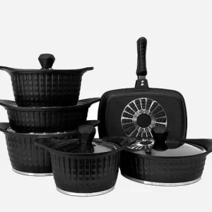 سرویس قابلمه 12 پارچه یونیک مدل نگینی مشکی UN-8207