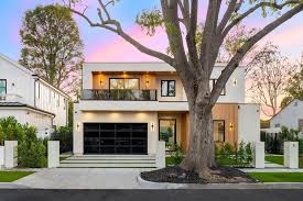 ملک بزرگ - تصویر 2