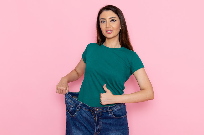 مزایا و فواید عمل اسلیو معده یکی از فواید عمل اسلیو معده این است که میتواند برخی از بیماریهای مرتبط با چاقی را بهبود بخشد و یا حتی آنها را برطرف سازد.