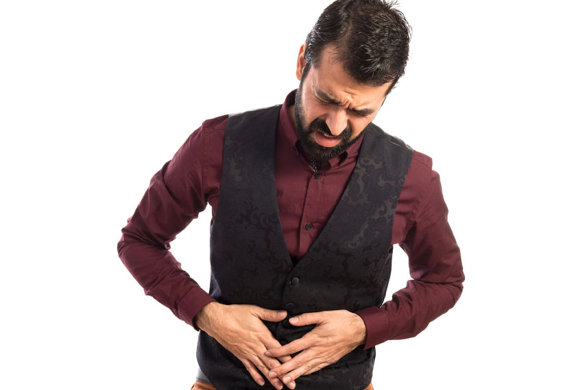 عوارض عمل اسلیو معده سوء هاضمه یا ناراحتی معده یکی از عوارض شایع بعد از عمل اسلیو معده است.