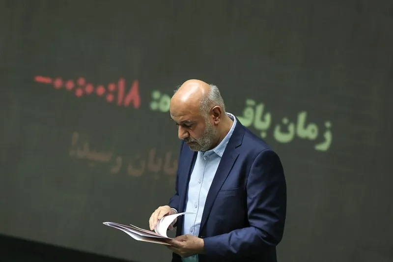 وقتی وزیر کار به قانون پشت می‌کند؛ کالابرگ الکترونیک قربانی تعلل مدیریتی