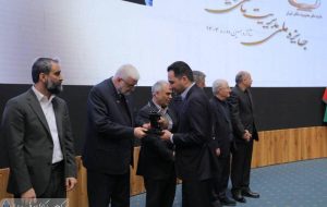 درخشش گروه توسعه مالی مهرآیندگان با کسب تندیس زرین «جایزه ملی مدیریت مالی ایران»