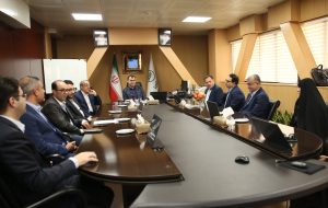 تکریم یادگاران شهدا در بیمه البرز به مناسبت هفته دفاع مقدس تکریم یادگاران شهدا در بیمه البرز به مناسبت هفته دفاع مقدس