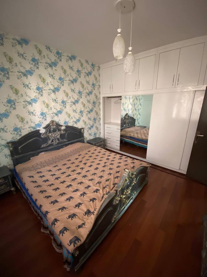 تصویر 2 واحد دوخوابه طبقه اول لادن 49 