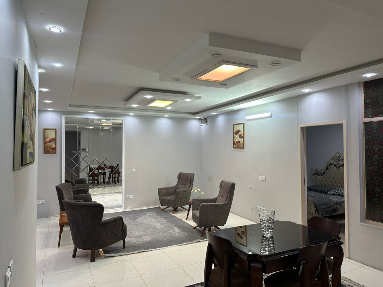 تصویر 5 واحد دوخوابه هفت تیر گلشن طبقه همکف 